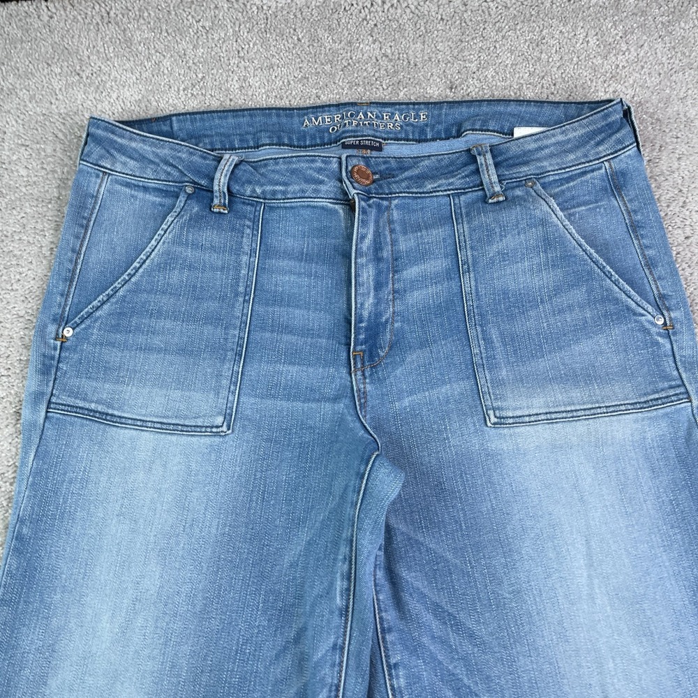 American Eagle Jeans Womens 16 Blue A-Line Wide Leg Flare Patch Pocket Denim - Picture 3 of 12